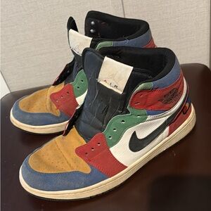 Jordan 1 Mid SE
Fearless Blue the Great